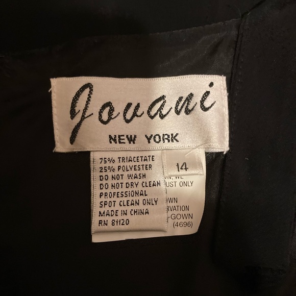 Jovani New York black gown with sequins back pleat size 14 gently used $78 - Picture 4 of 8